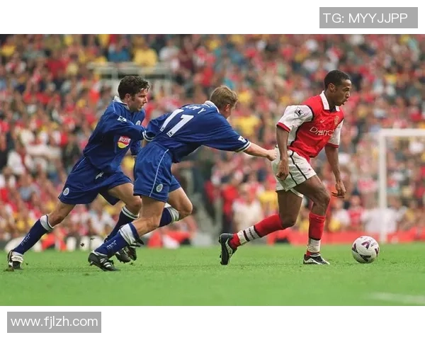 张静专访：从绿茵场到人生舞台的足球旅程回顾与展望